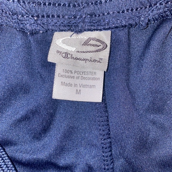 🔥3/$20 Sale🔥: Champion Shorts-M - Picture 6 of 7